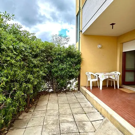 Se079 - Senigallia, Bilocale Con Giardino Vicino Al Mare *